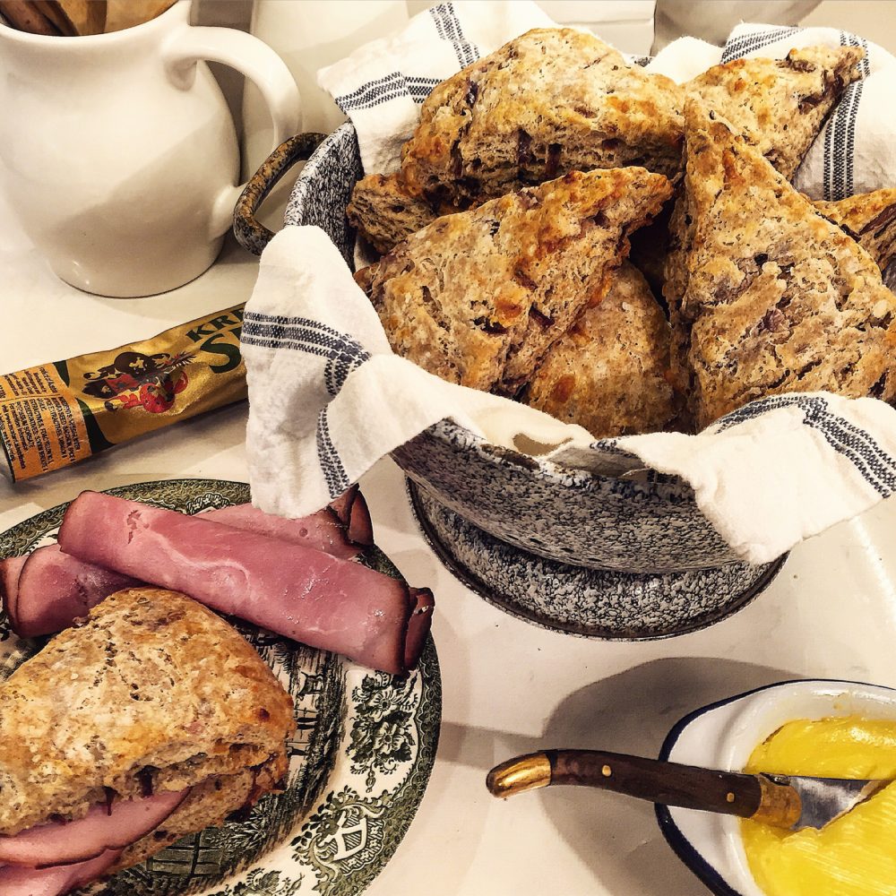 rye scones with caramelized onions and gruyere