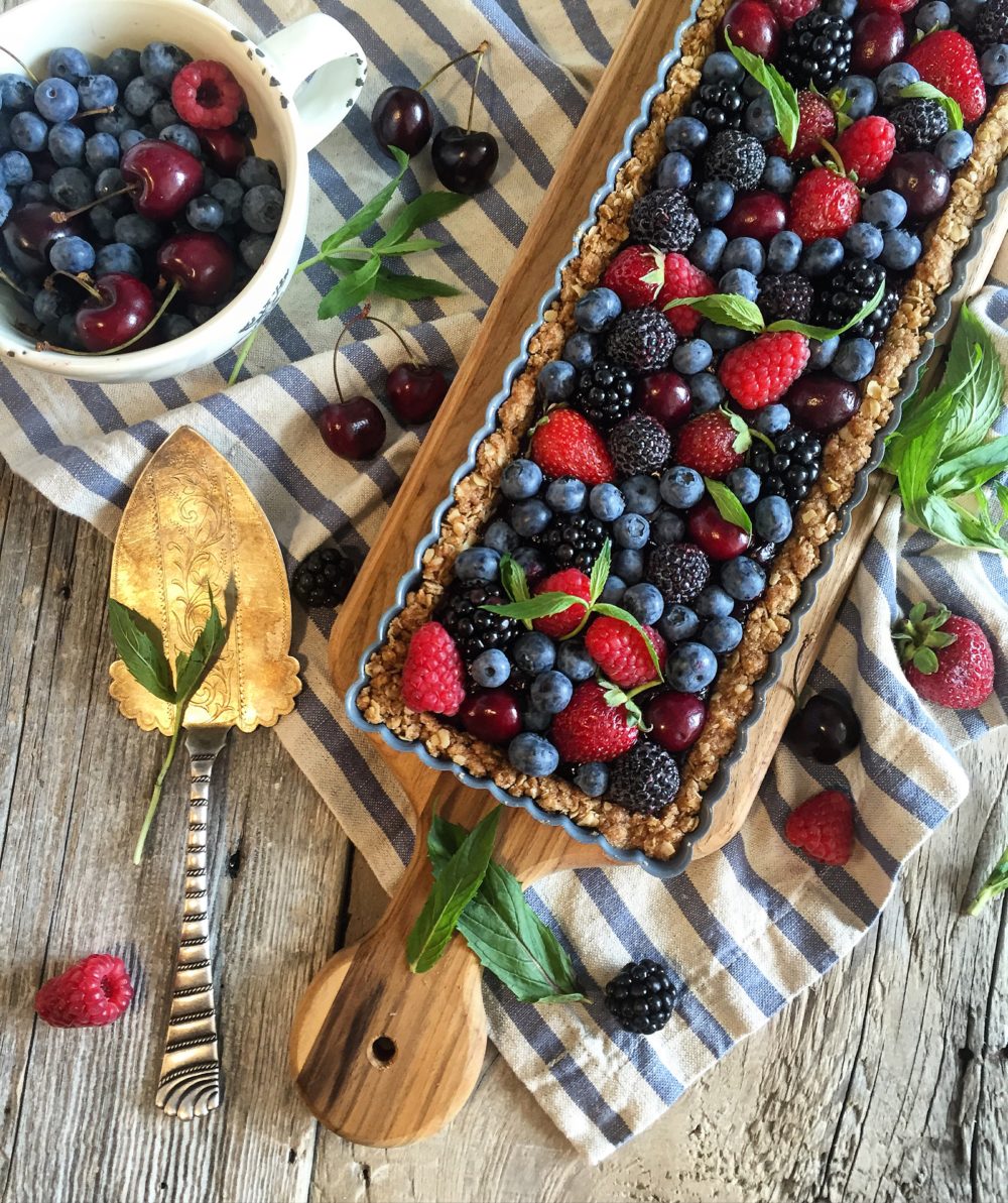 Fresh Blueberry Pie with a Lavender Crust