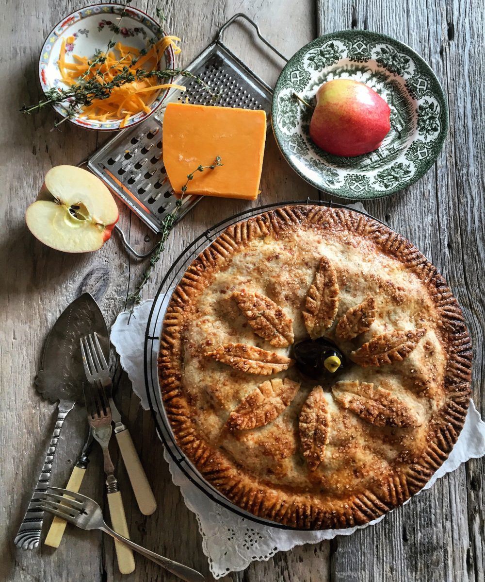 apple pie with cheddar thyme crust
