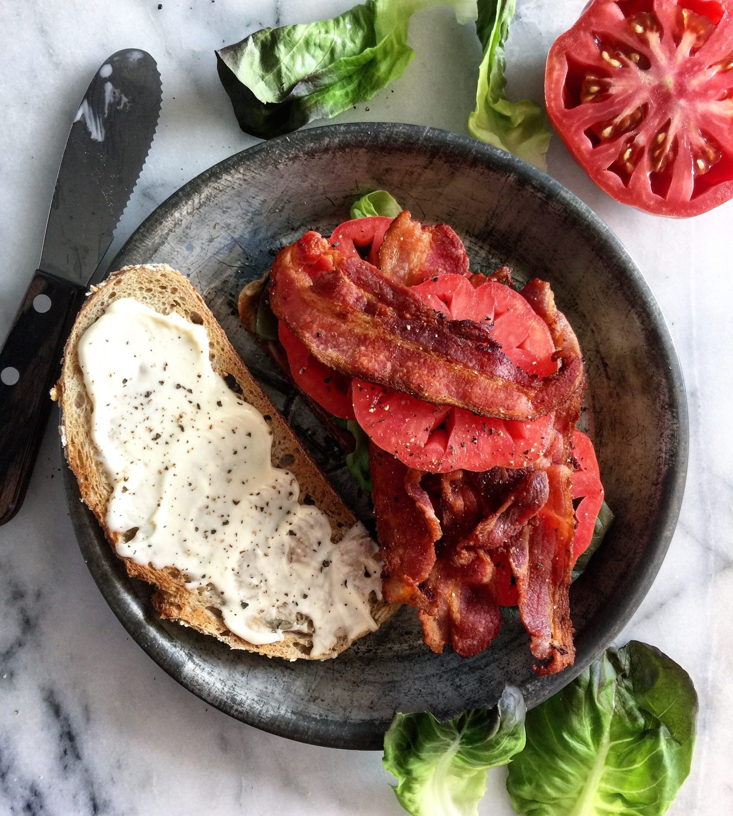 BLT bacon lettuce and tomato sandwich