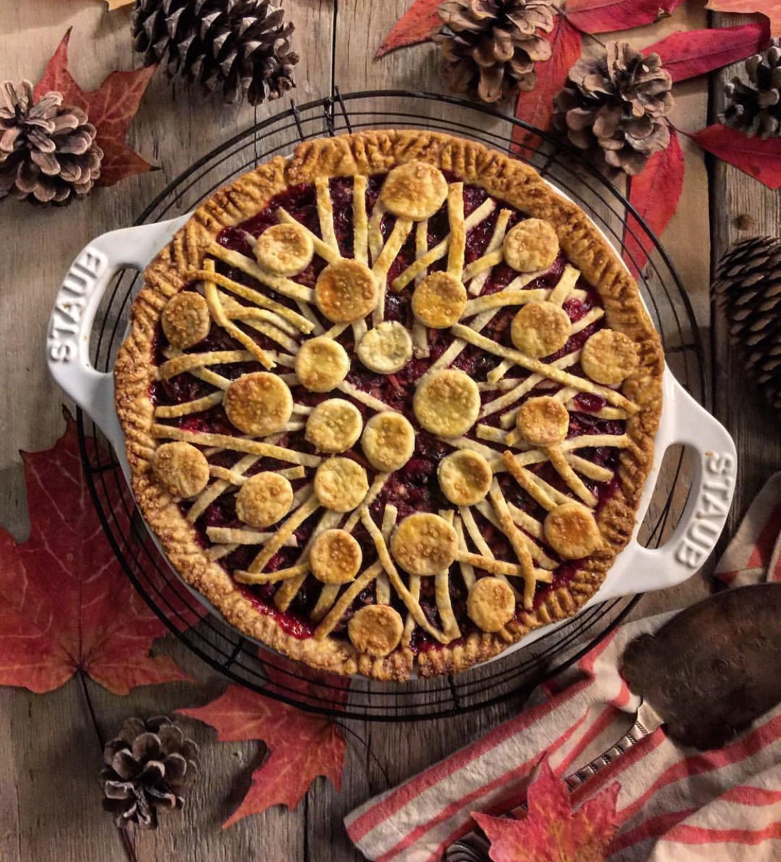 cranberry sage pie