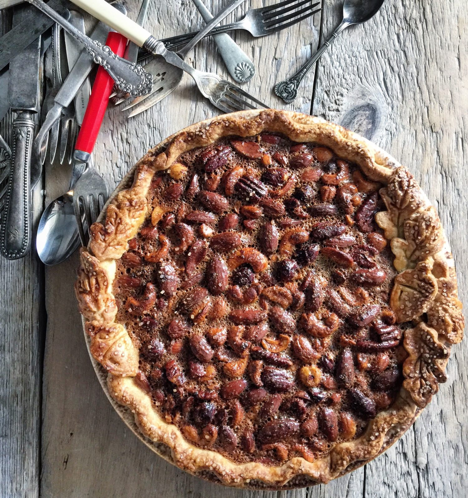 Spiced Mixed Nuts Pie