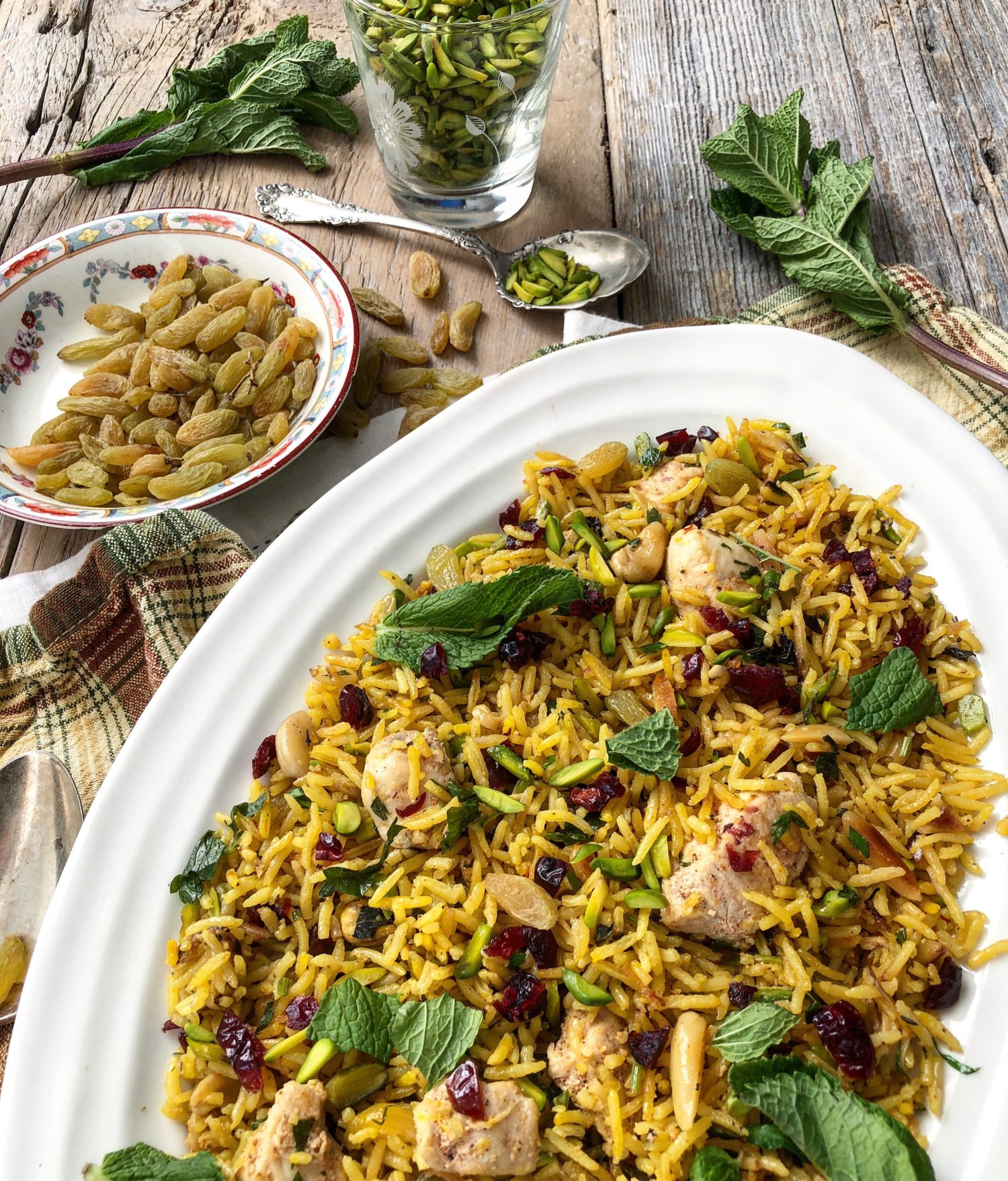 Chicken and Saffron-Scented Rice