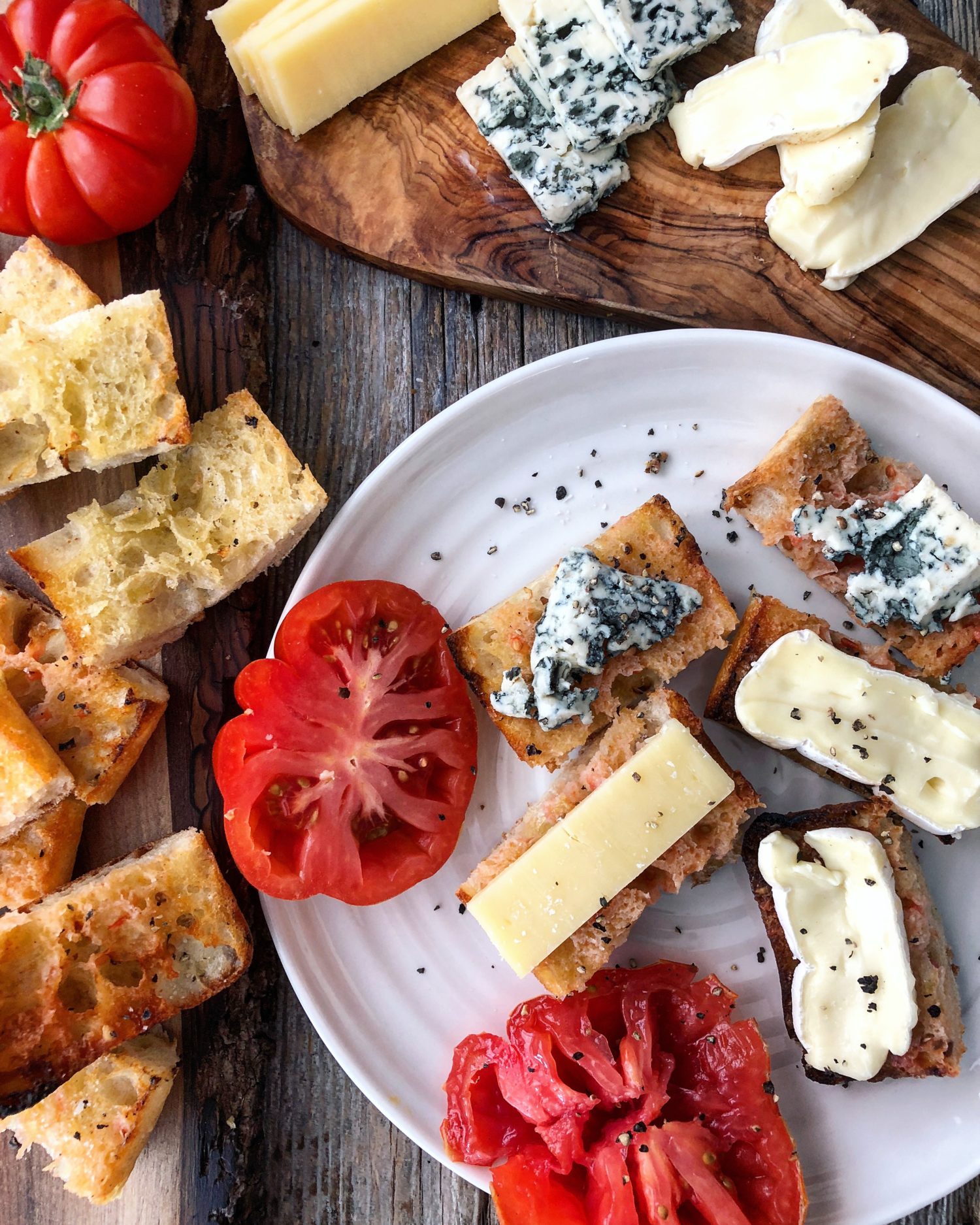 Grilled Ciabatta with Tomato and cheeses, pan con tomate