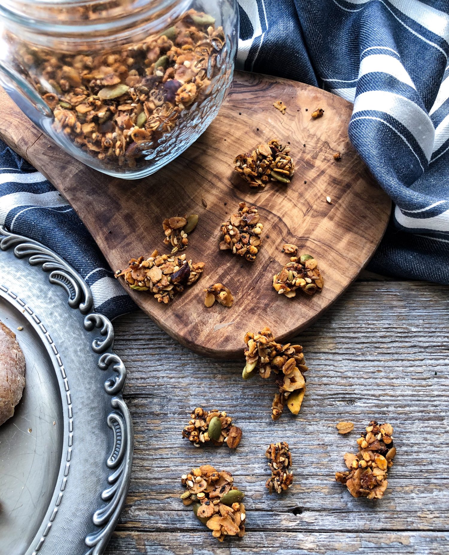 dukkah savoury granola