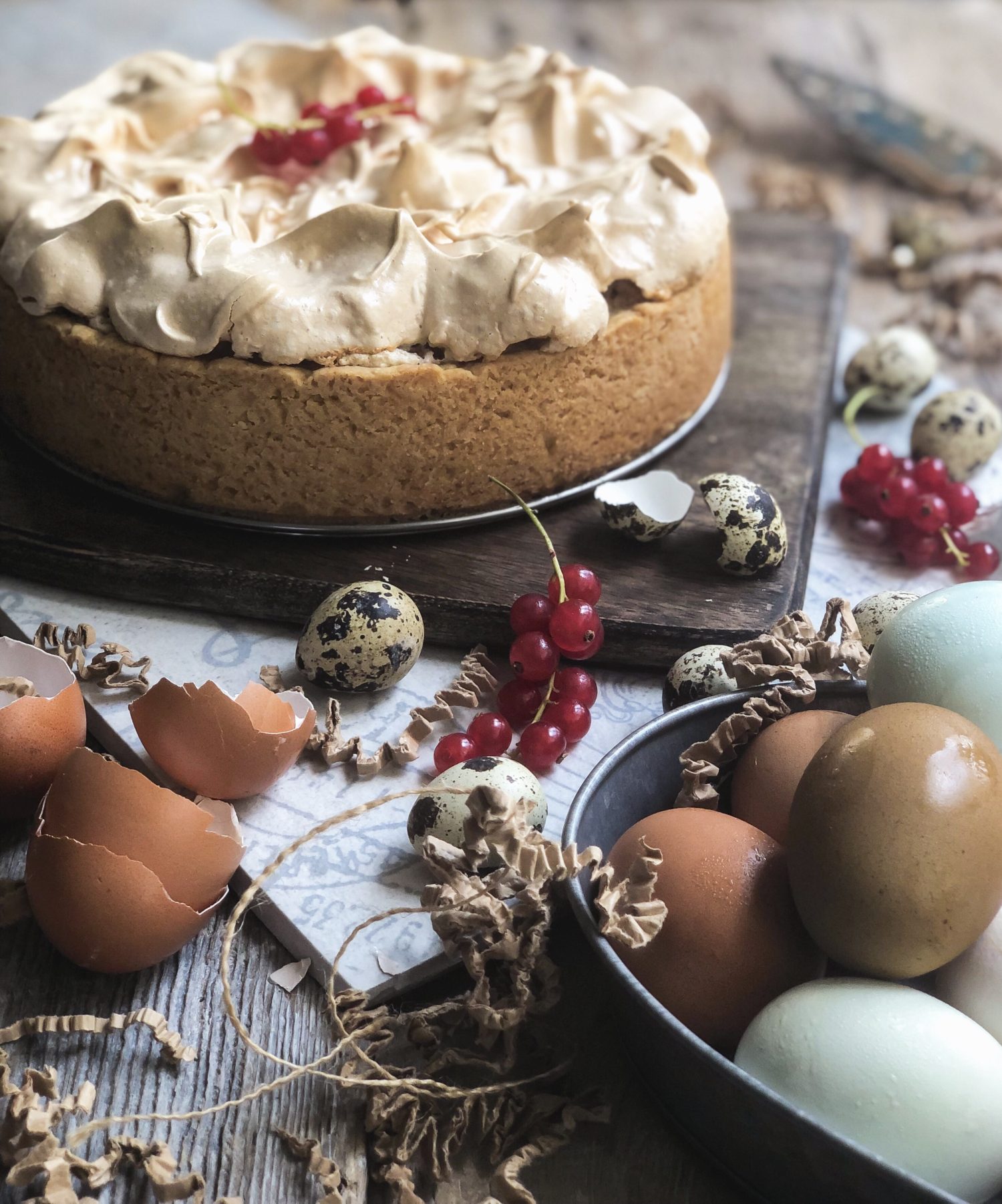 Currant Meringue Torte