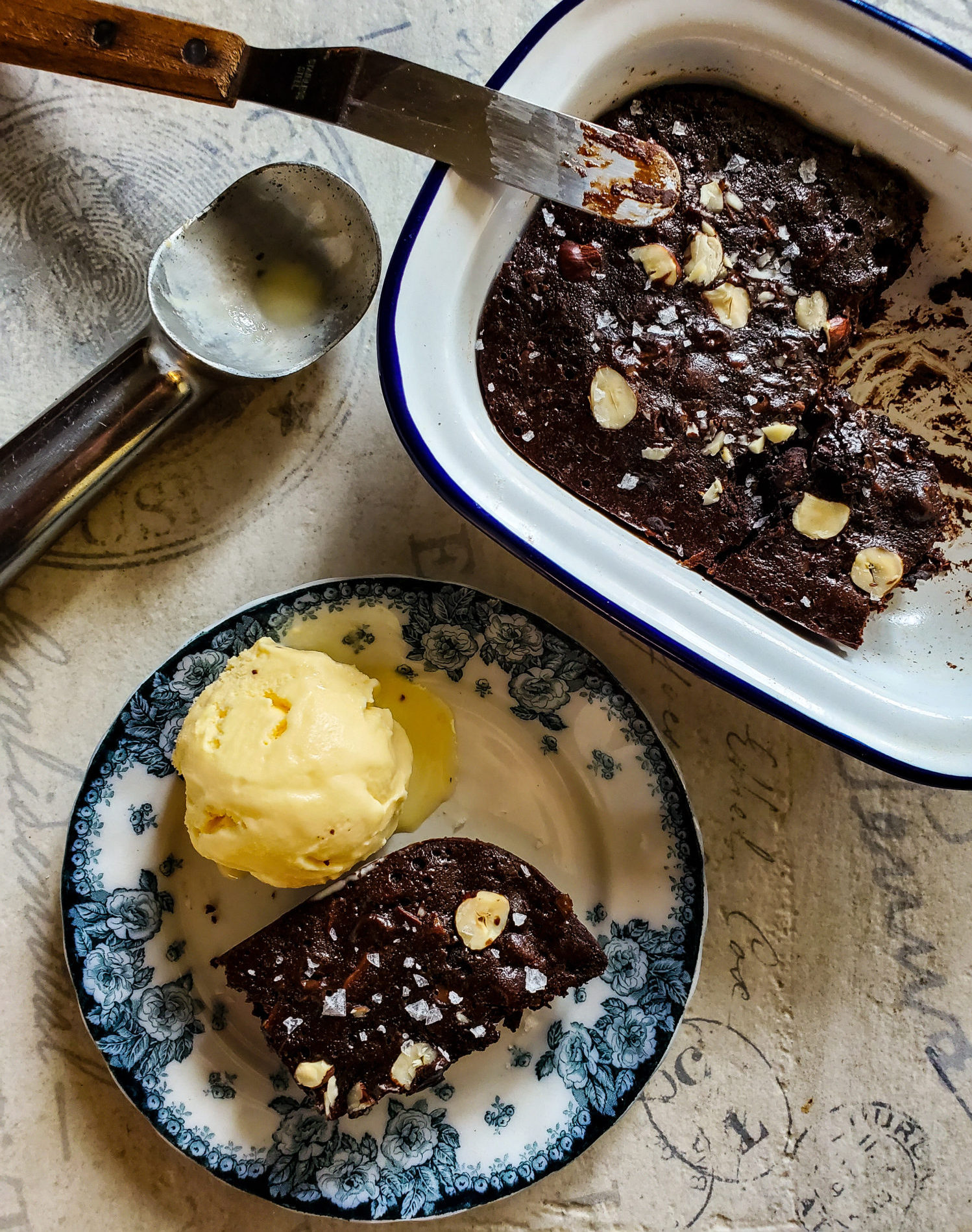 Nigella deals emergency brownies