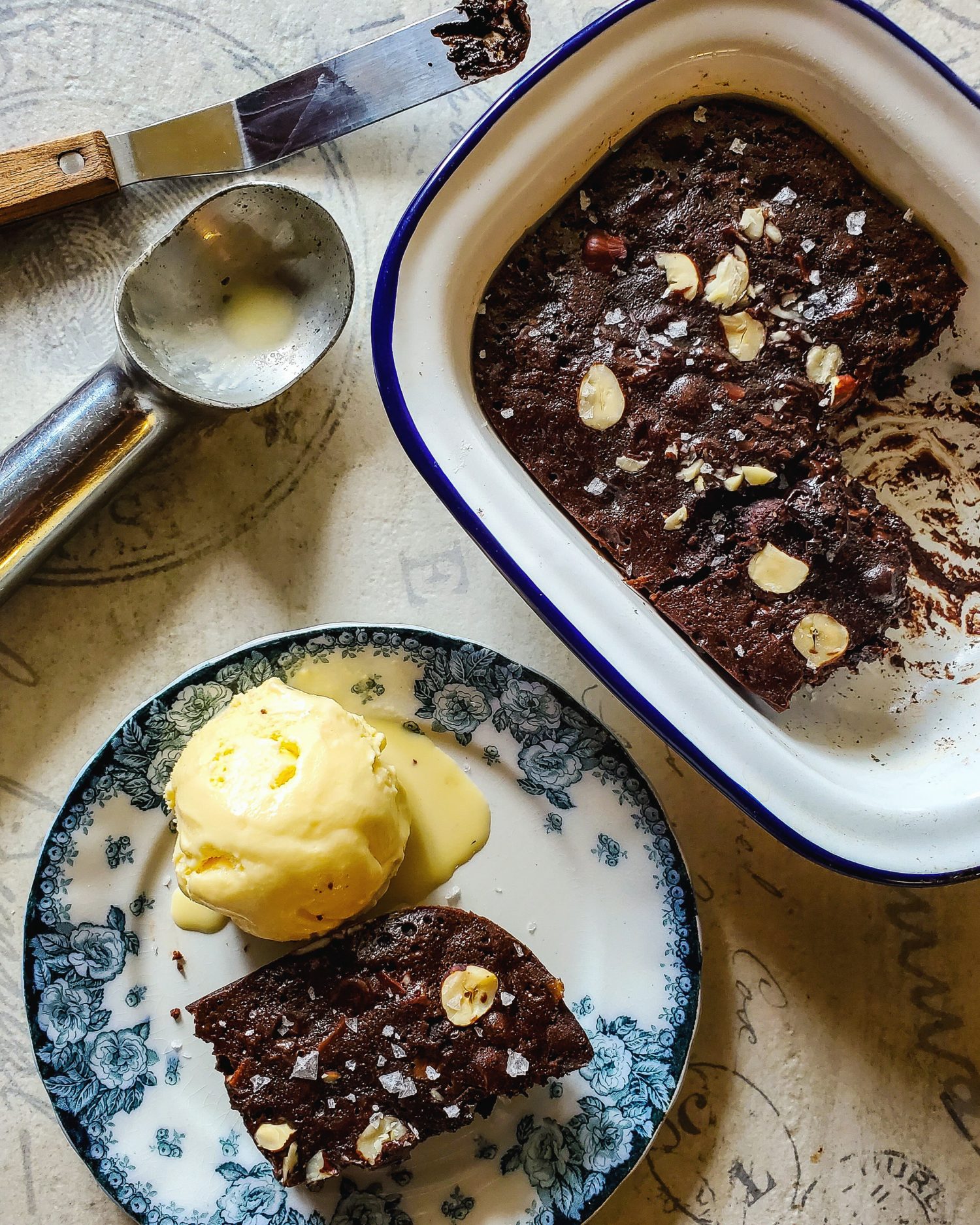 Nigella emergency store brownies