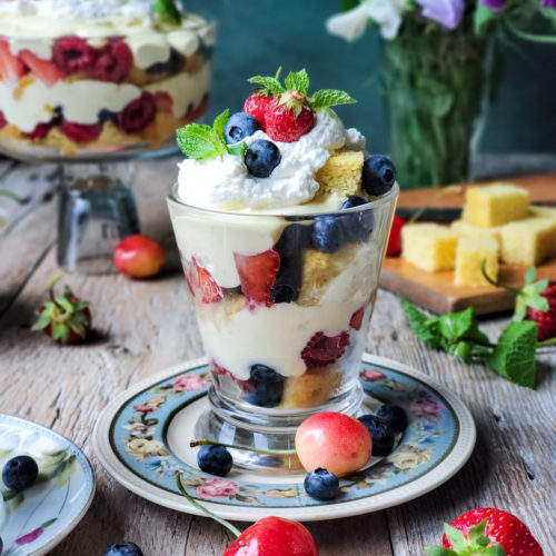 Summer Berry Fruit Trifle Cups – The Salted Cookie