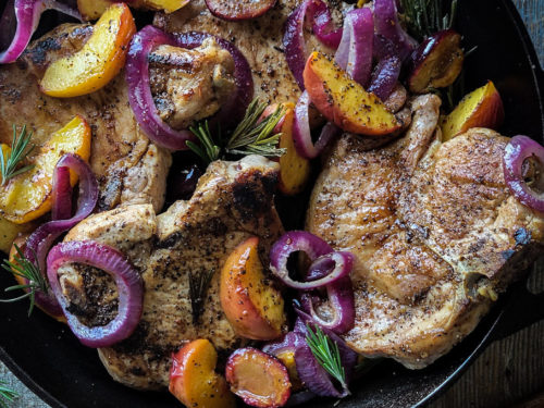 Pan-Grilled Pork Chops with Red Onions